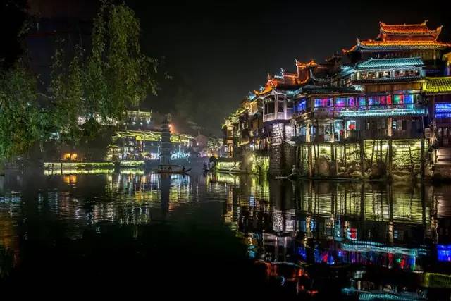 中國十大古鎮(zhèn)：體驗(yàn)古色古香的古鎮(zhèn)韻味！