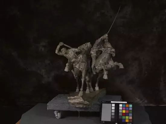 首屆全國(guó)雕塑藝術(shù)大展，雕塑講述的歷史，也許