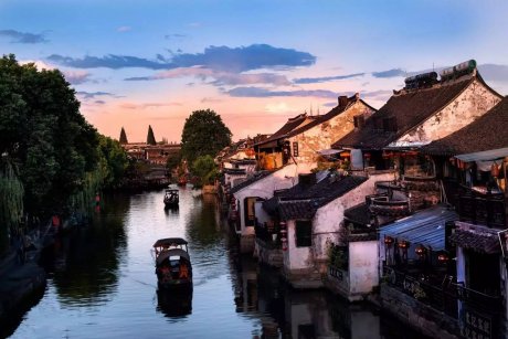 中國(guó)最適合私奔的10個(gè)古鎮(zhèn)：春暖花開(kāi)旅途美麗！