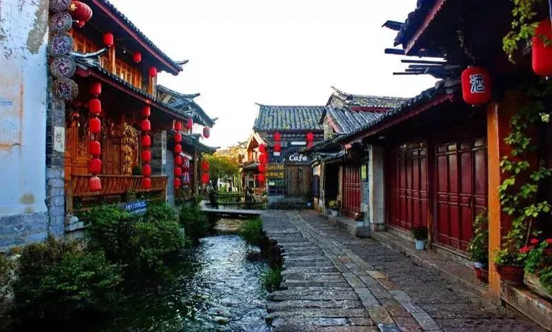 麗江·我們宿約，融入當(dāng)?shù)氐奈幕罡腥久總€人