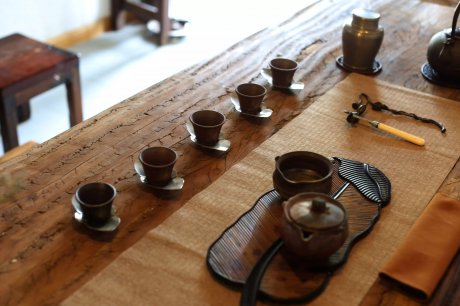 茶桌宏觀世界，茶湯沁人心