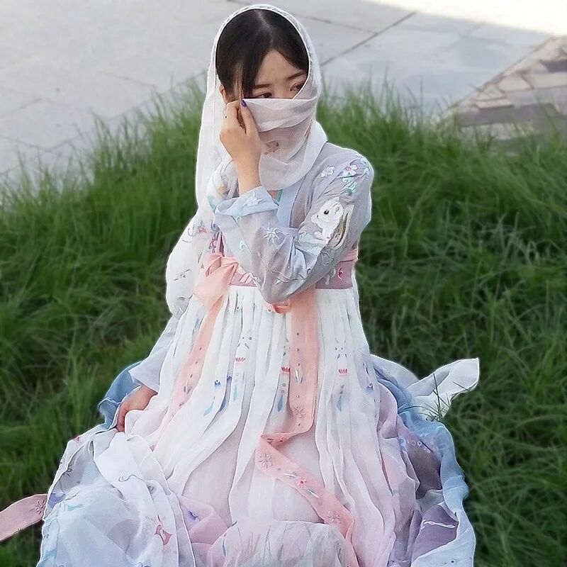 古風(fēng)優(yōu)美淡雅，仙氣縹緲漢服