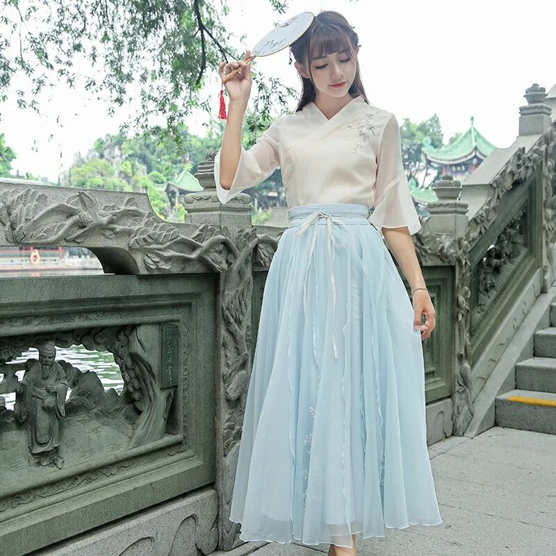 優(yōu)雅如詩，淡雅清新漢服圖片
