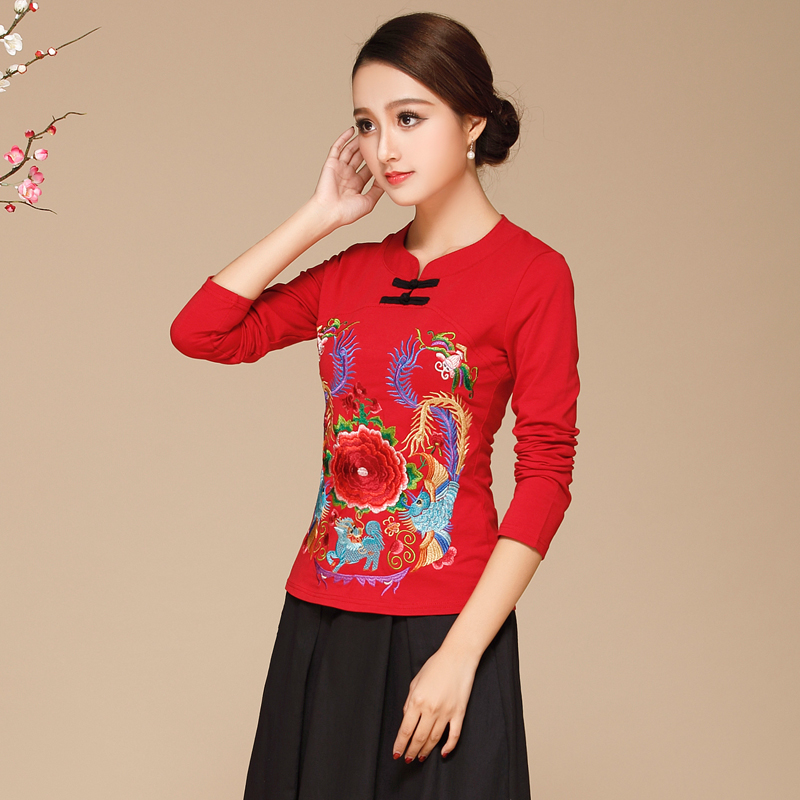 中國(guó)風(fēng)云南民族風(fēng)服裝，紅色刺繡上衣民族服裝