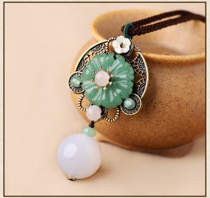 古風(fēng)長(zhǎng)款玉瑪瑙花吊墜毛衣鏈，氣質(zhì)項(xiàng)鏈?zhǔn)罪? /></a></div>
		<div   id=