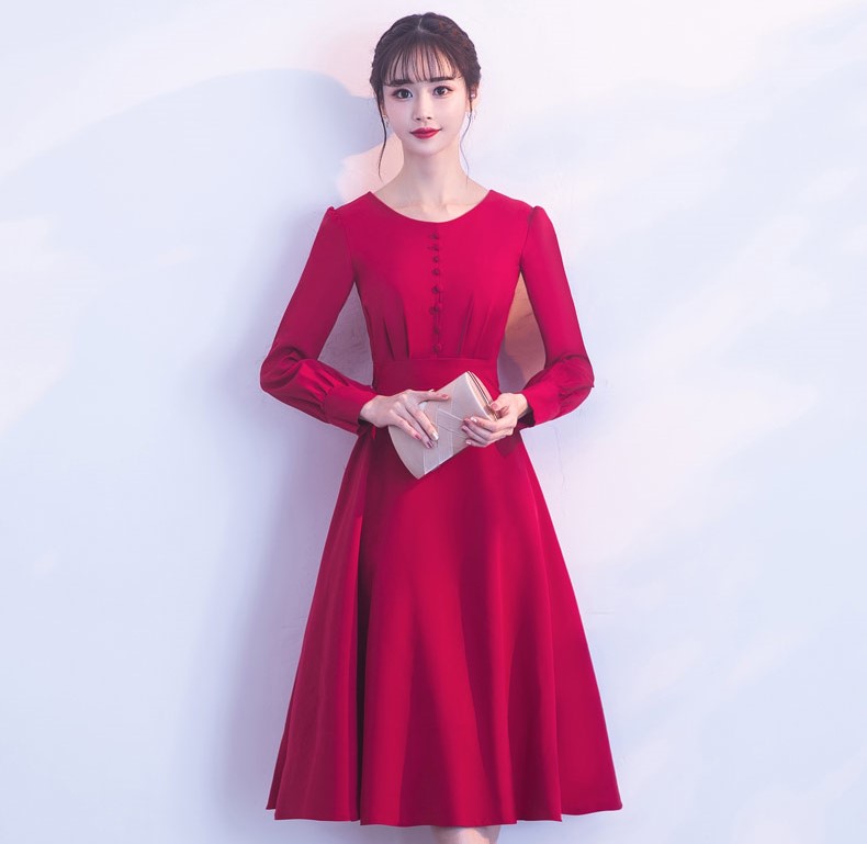 紅色長袖收腰中式禮服，時尚蝴蝶結晚禮服