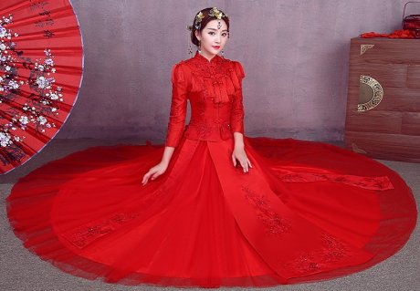簡(jiǎn)約紅色中式禮服，流蘇中國(guó)風(fēng)新娘結(jié)婚禮服