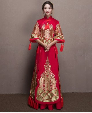金絲刺繡中式禮服，唯美中國(guó)風(fēng)新娘禮服