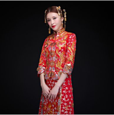 復古傳統(tǒng)中式禮服，時尚中國風新娘禮服
