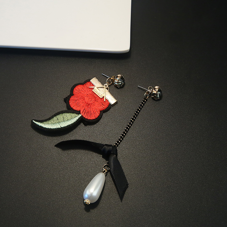 中國風時尚刺繡耳環(huán)不對稱耳釘長款珍珠吊墜
