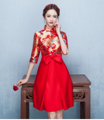 時(shí)尚典雅唯美中式禮服，短款奢華繡花禮服