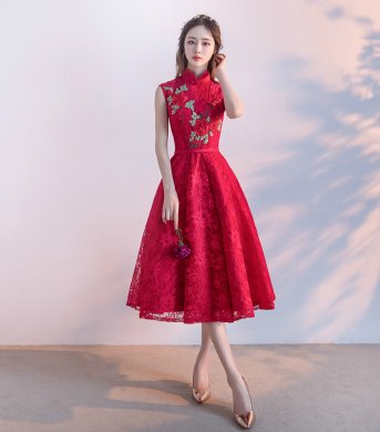 時(shí)尚無袖中式禮服，紅色蕾絲印花晚禮服