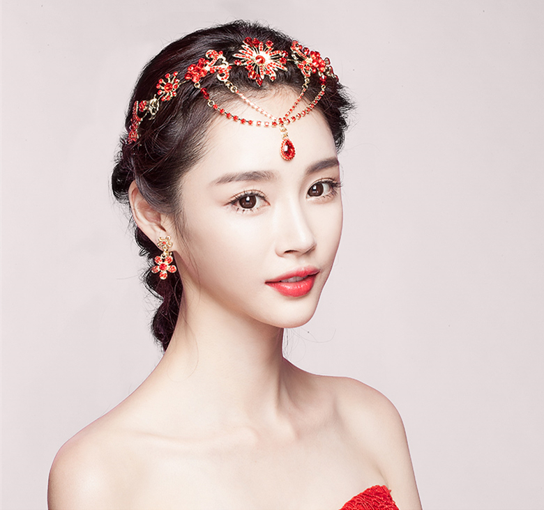 中式三件套裝敬酒服額飾，優(yōu)美盤發(fā)配飾發(fā)飾