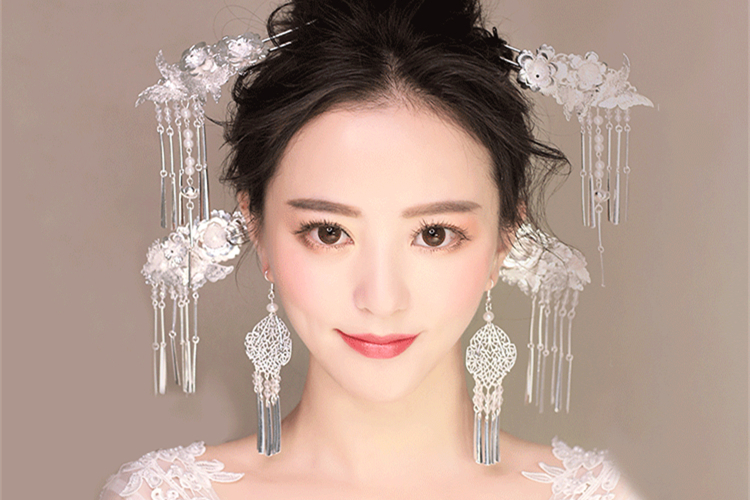 中國風(fēng)銀白色步搖，新文藝復(fù)古發(fā)簪
