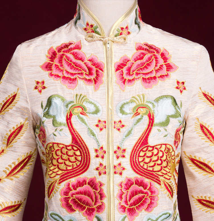 刺繡鳳凰白色中式嫁衣，結(jié)婚敬酒服旗袍修身