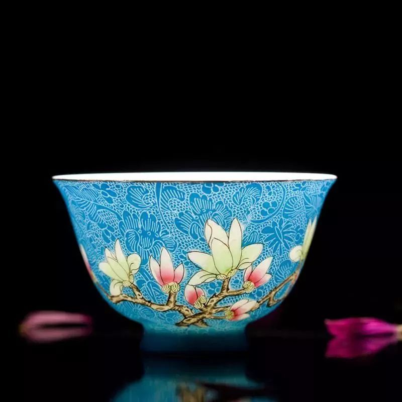 粉彩扒花工藝：細(xì)膩絕妙的陶瓷工藝！