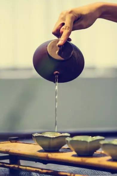 愛上美學(xué)的陶瓷：讀懂瓷器的美！