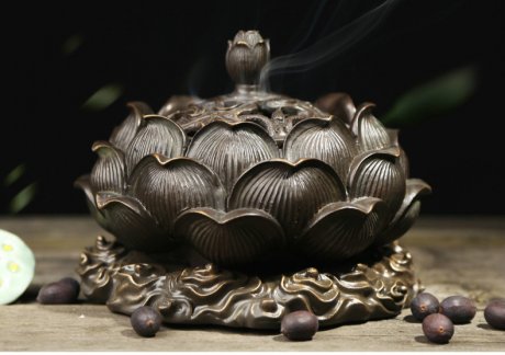 精致蓮花香爐，仿古純銅香爐