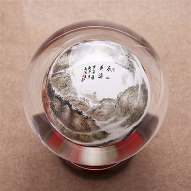 創(chuàng)意展宏圖鷹水晶球，水晶是什么？