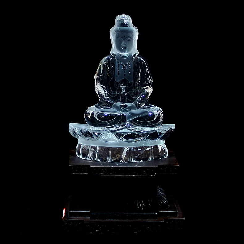 天然白水晶佛擺件，如何辨別天然水晶