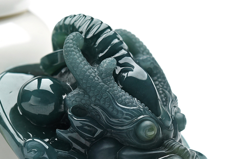 果敢翡翠，藍(lán)水翡翠龍牌玉器