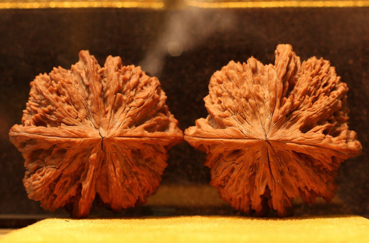 精品四棱滿(mǎn)天星獅子頭核桃（收藏級(jí)）