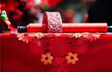 最美中國傳統(tǒng)婚禮，中式婚禮的一抹紅