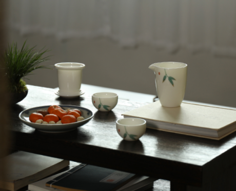 凝脂玉瓷簡(jiǎn)約茶具，一壺兩杯功夫茶具