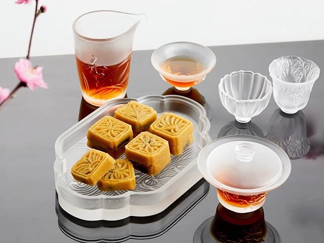 琉璃茶具美哉！淺析精致茶具設(shè)計(jì)介紹