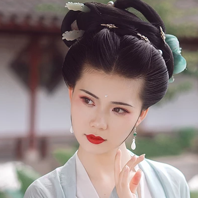 牡丹花女生頭像，唯美古風(fēng)真人頭像