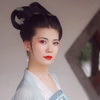 牡丹花女生頭像，唯美古風(fēng)真人頭像