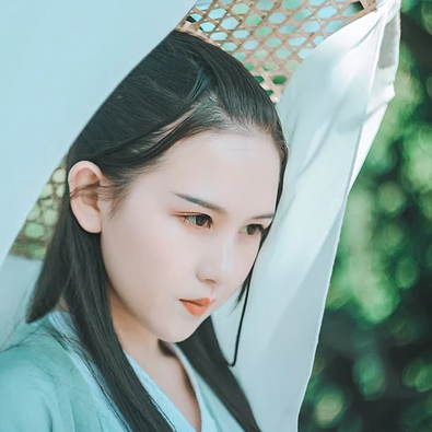 清風徐來帶斗笠折扇女生頭像，唯美古風頭像