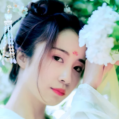 清新繡球花女生頭像，唯美古風(fēng)真人頭像