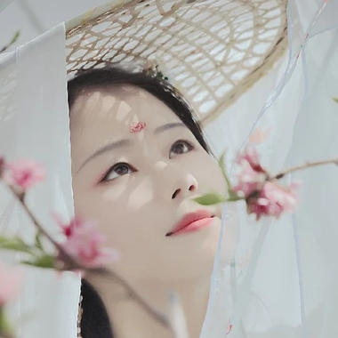 明媚江湖女生頭像，唯美古風(fēng)真人頭像