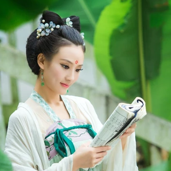 文藝可愛清新女生頭像，唯美古風(fēng)真人頭像