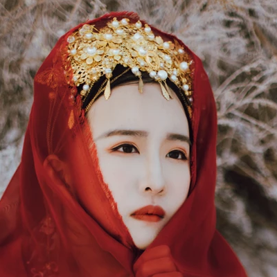 花嫁衣裳女生頭像，唯美古風(fēng)真人頭像
