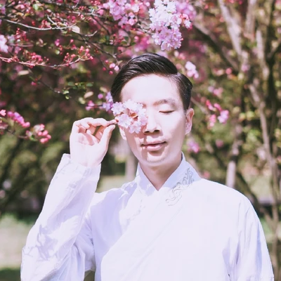 春暖花開男生頭像，唯美古風(fēng)真人頭像
