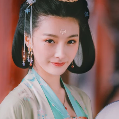 優(yōu)雅持傘女生頭像，唯美古風(fēng)真人頭像