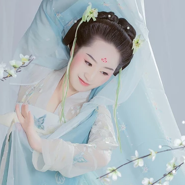 清新淡藍(lán)文藝女生頭像，唯美古風(fēng)真人頭像