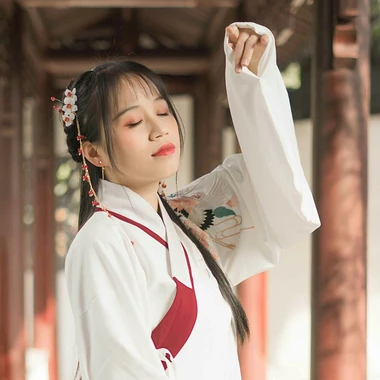 清新可愛(ài)漢服女生頭像，唯美古風(fēng)真人頭像