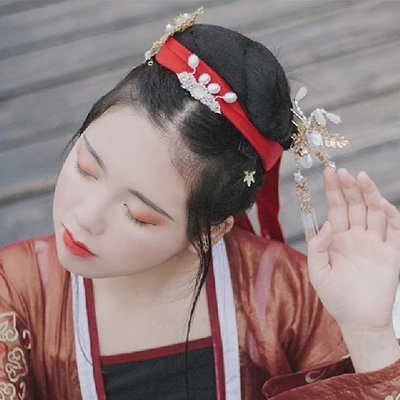 紅衣少女頭像，唯美古風(fēng)女子真人頭像