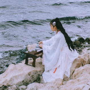 優(yōu)雅白衣女子頭像，唯美古風(fēng)女子真人頭像