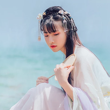 飄逸帶團(tuán)扇小清新頭像，唯美古風(fēng)女子真人頭像
