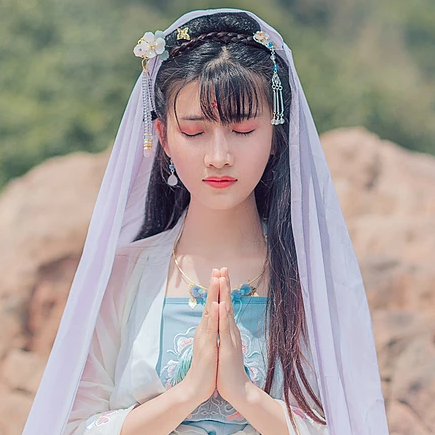 飄逸帶團(tuán)扇小清新頭像，唯美古風(fēng)女子真人頭像