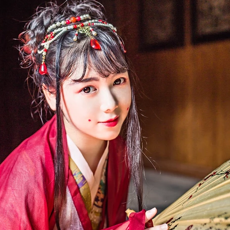 紅衣女子妖艷頭像，唯美古風(fēng)女子真人頭像
