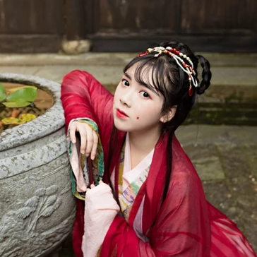 紅衣女子妖艷頭像，唯美古風(fēng)女子真人頭像
