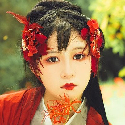嬌艷彼岸花女生頭像，唯美古風(fēng)真人頭像